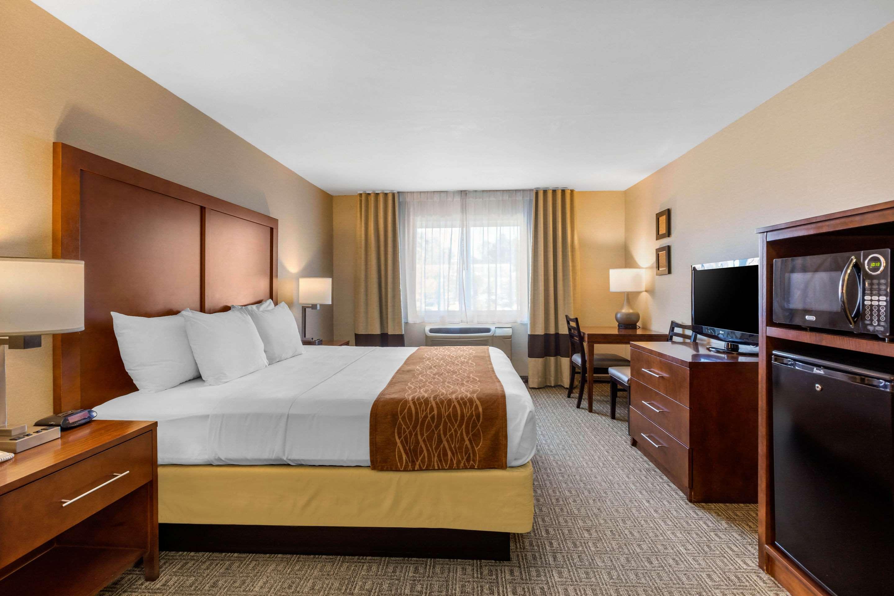 Comfort Inn & Suites Murrieta Temecula Wine Country Экстерьер фото