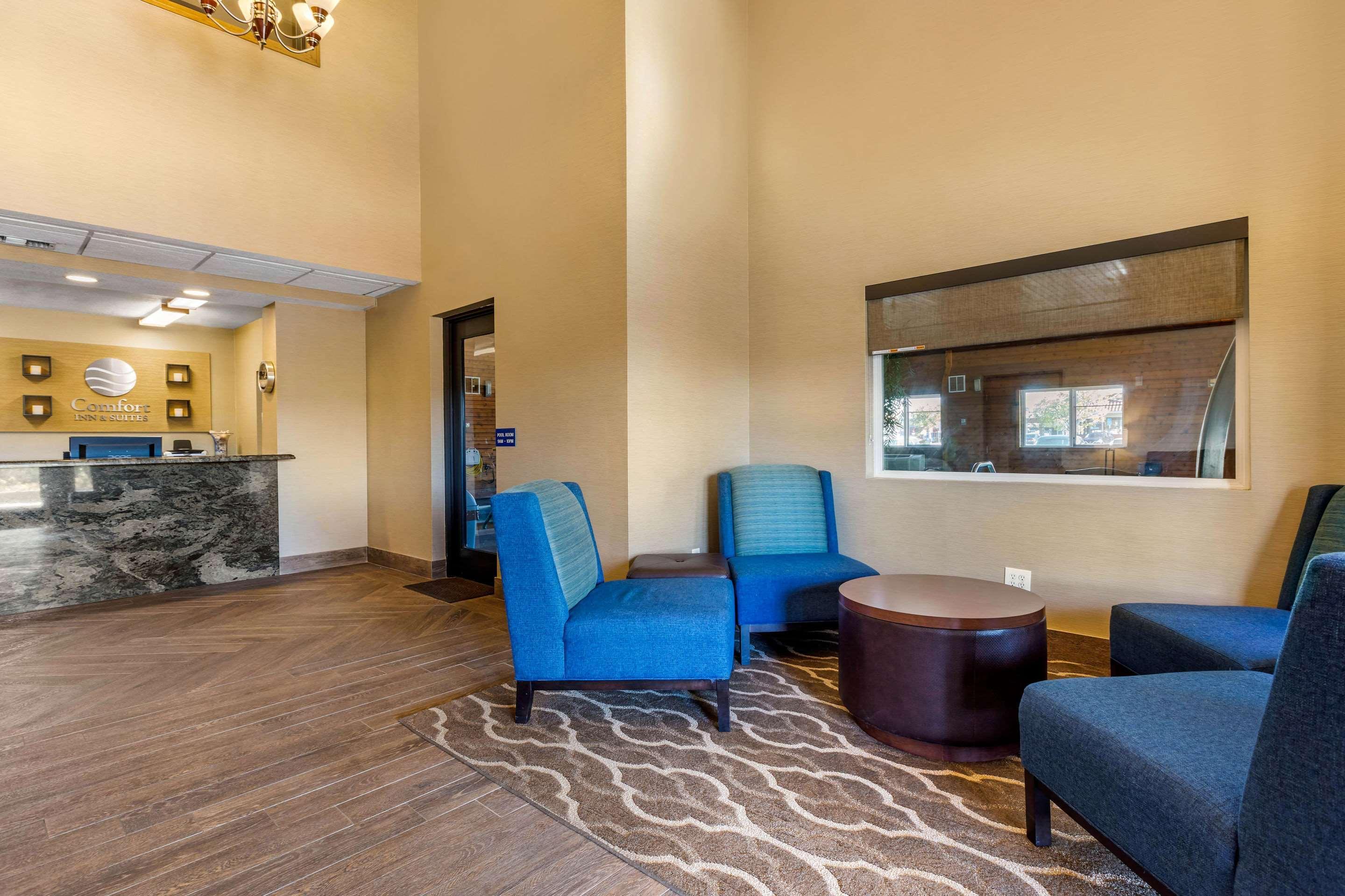 Comfort Inn & Suites Murrieta Temecula Wine Country Экстерьер фото