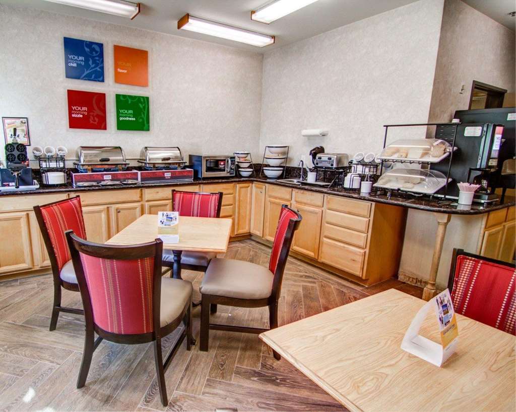 Comfort Inn & Suites Murrieta Temecula Wine Country Ресторан фото